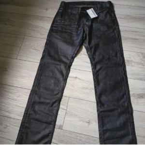 Waxed denim - X
