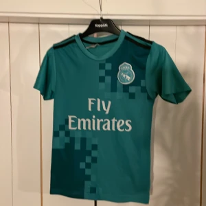 Ronaldo t shirt - Storlek 158/164