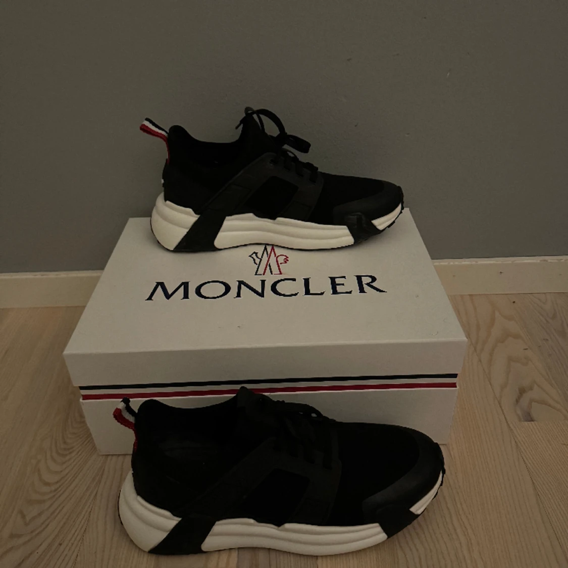 Moncler Sneakers 41 