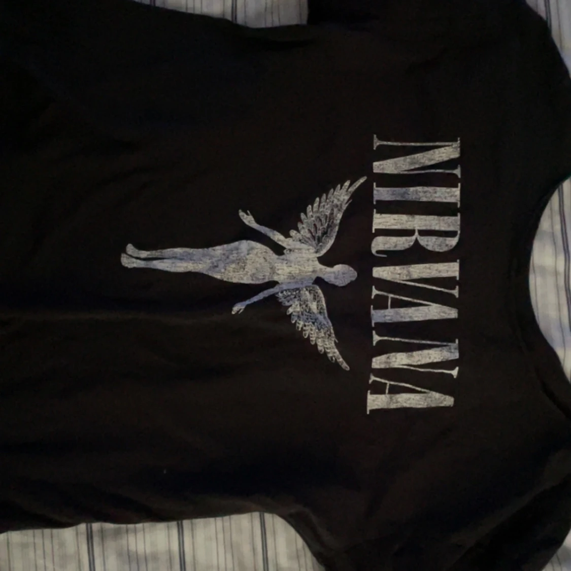 Nirvana tröja utan krage :) - 90