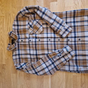 Whistler shirt - Oversize shirt Q00% polyester