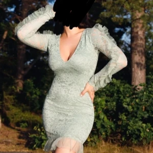 Sage klänning - Fin klänning, använd endast för plåtning