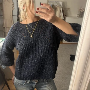 Stickad tröja  - Superfin trekvartsärm stickad tröja!!💕💕