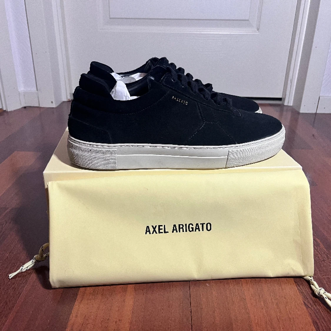 Axel arigato platform suede 45 - 90