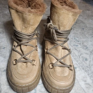 Vinterskor - Vinterskor, beige.  Storlek 36. Ny men utan taggar.