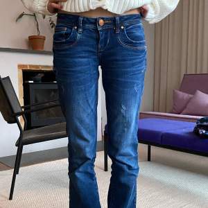 Jätte snygga Ltb valerie jeans. Köpt för ungefär 900. Går att diskutera pris!