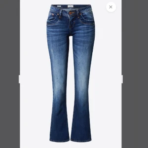 Ltb valerie jeans  - lågmidjade skiitsnygga jeans!! kontakta om ni har några frågor❤️pris kan diskuteras