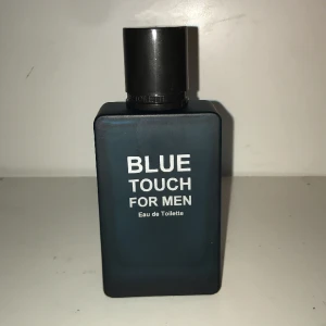 Parfym - Säljer denna parfymen som är en extremt god parfym för sommaren 