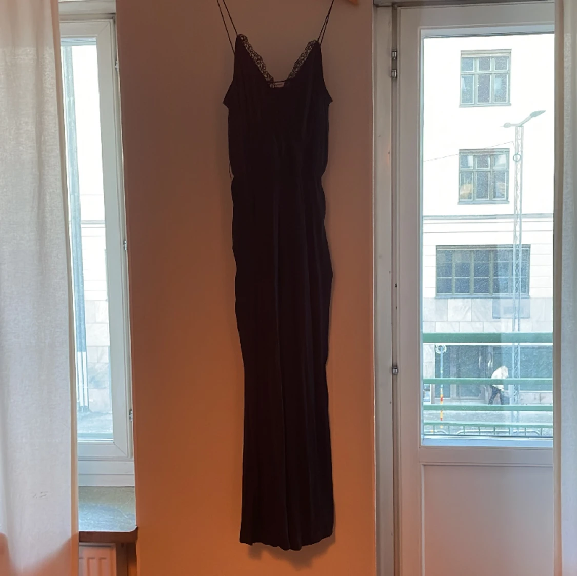 Lång jumpsuit Mango storlek S - 91