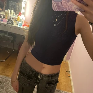 Glittrig topp✨ - Glittrig topp nästan oanvänd ✨✨