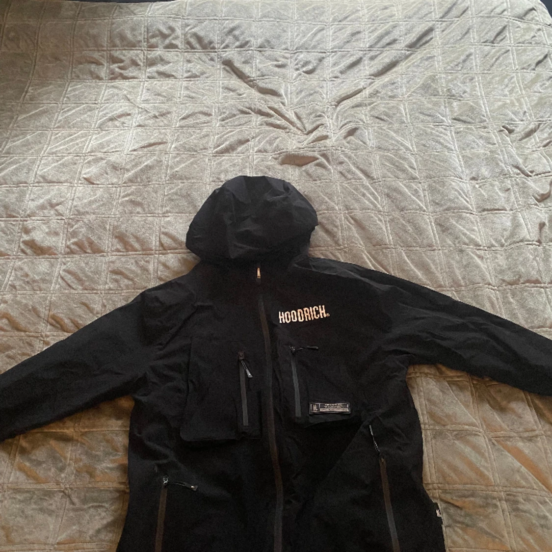 Hoodrich vindjacka 