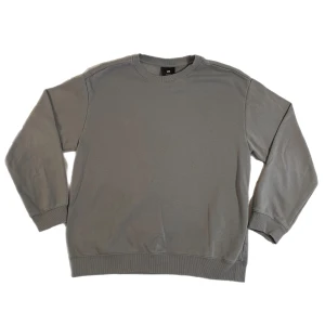 Gråblå collegetröja - Enfärgad gråblå collegetröja/tjocktröja/crewneck  utan tryck Medium storlek H&M  100% bomull