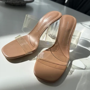 Klackar - ”Genomskinliga” klackar från Zara😍