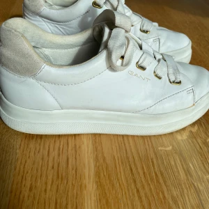GANT skor - säljer mina GANT skor i st 36 då de är för små för mig, skorna är i fint skick!