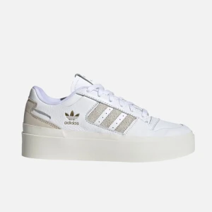 Adidas Forum Bodega (ljusblå) - Säljer dessa fast i ljusblå istället för beiga (använda några gånger)