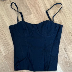H&M top - Corset like top