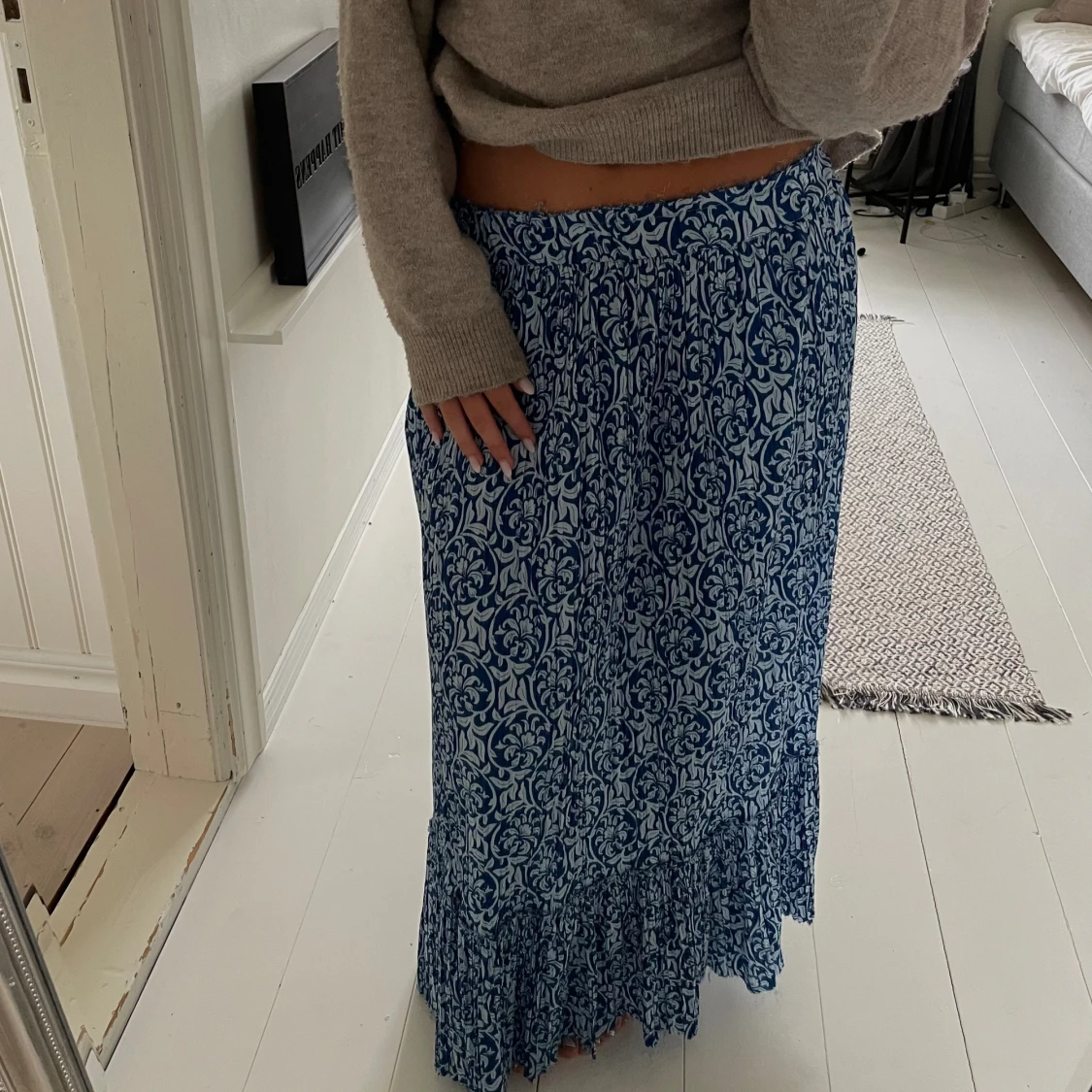 En superfin oanvänd långkjol från Zara med prislapp kvar! - 91