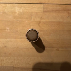Cream bronzer och ett puder bronzer - Pris kan ändras 100kr per sak