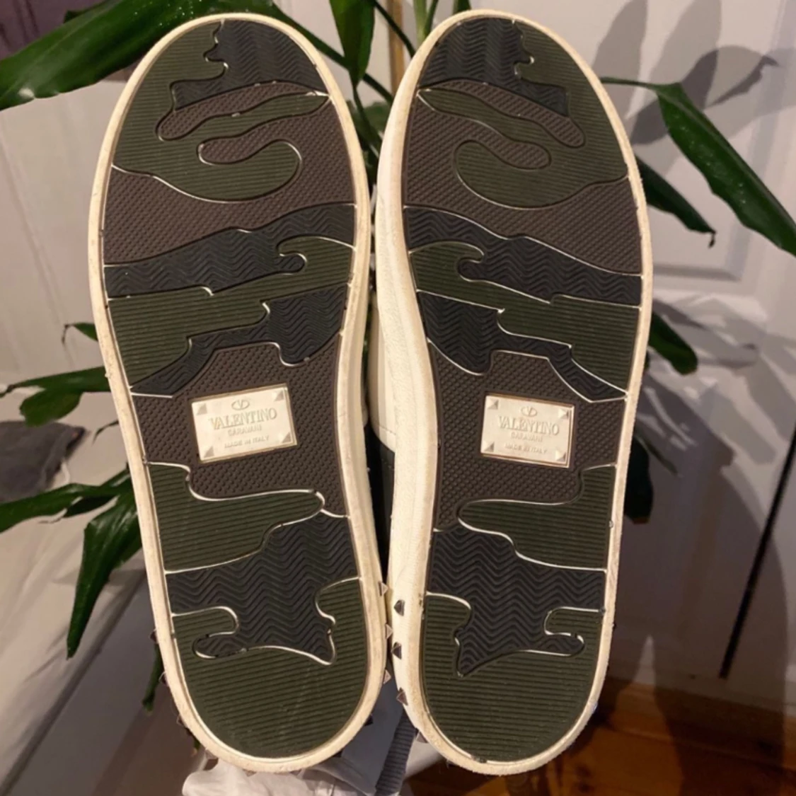 Valentino flycrews  - 90