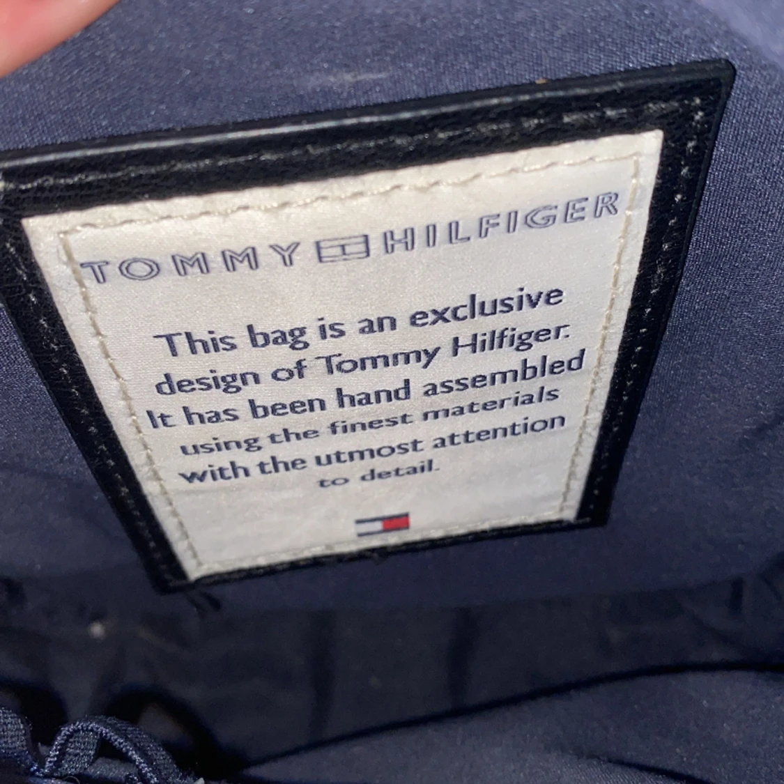 Tommy Hilfiger väska - 91