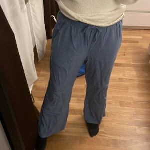 Linnebyxa - Säljer denna ”linnebyxa” från lager 157! 