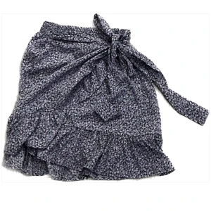 Kjol Only - Kjol från Only i storlek Xs.