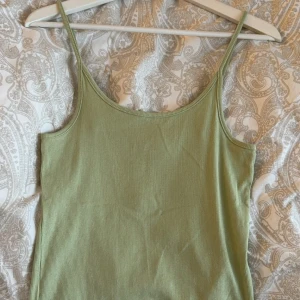 Linne - Linne från New Yorker i storlek M, aldrig använt så i fint skick💗