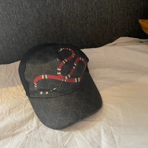Gucci keps (Snake) - Äkta Skick 7/10 