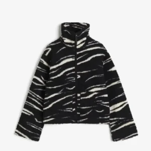 teddy jacka - Säljer denna teddy jacka som inte kommer till användning😇😇