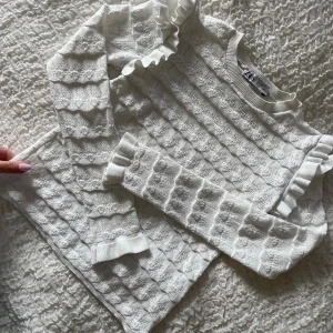 Zara volangtröja - Storlek S.