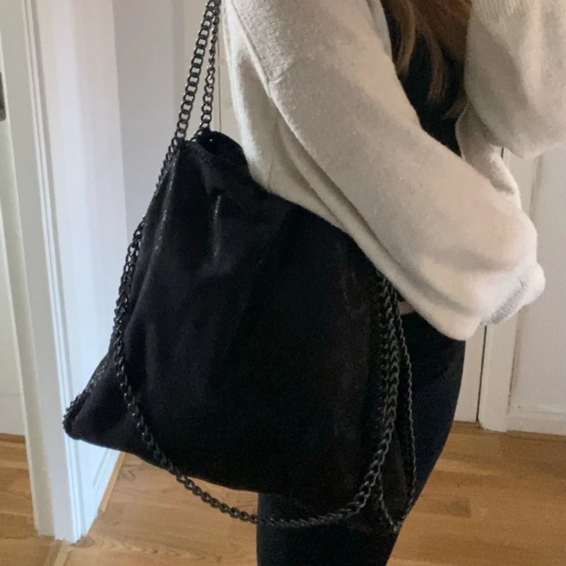 Svart väska - 90