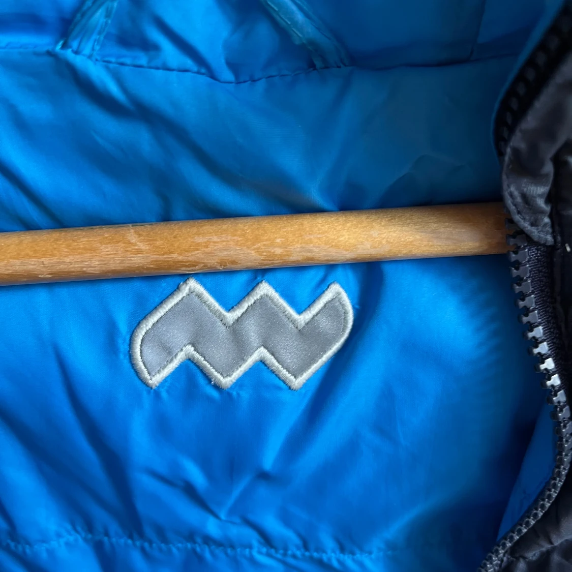 Vändbar dunjacka - 90