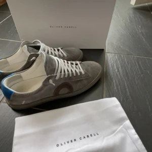 Oliver Cabell Low 1 Pigment - Oliver Cabell Low 1 Pigment i fint skick Hör av er vid funderingar eller fler bilder! BYTEN FUNKAR OCKSÅ