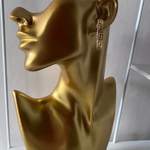 Örhängen  - Superfina