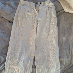 Manchesterbyxor - Snygga manchesterbyxor, köpta i Italien