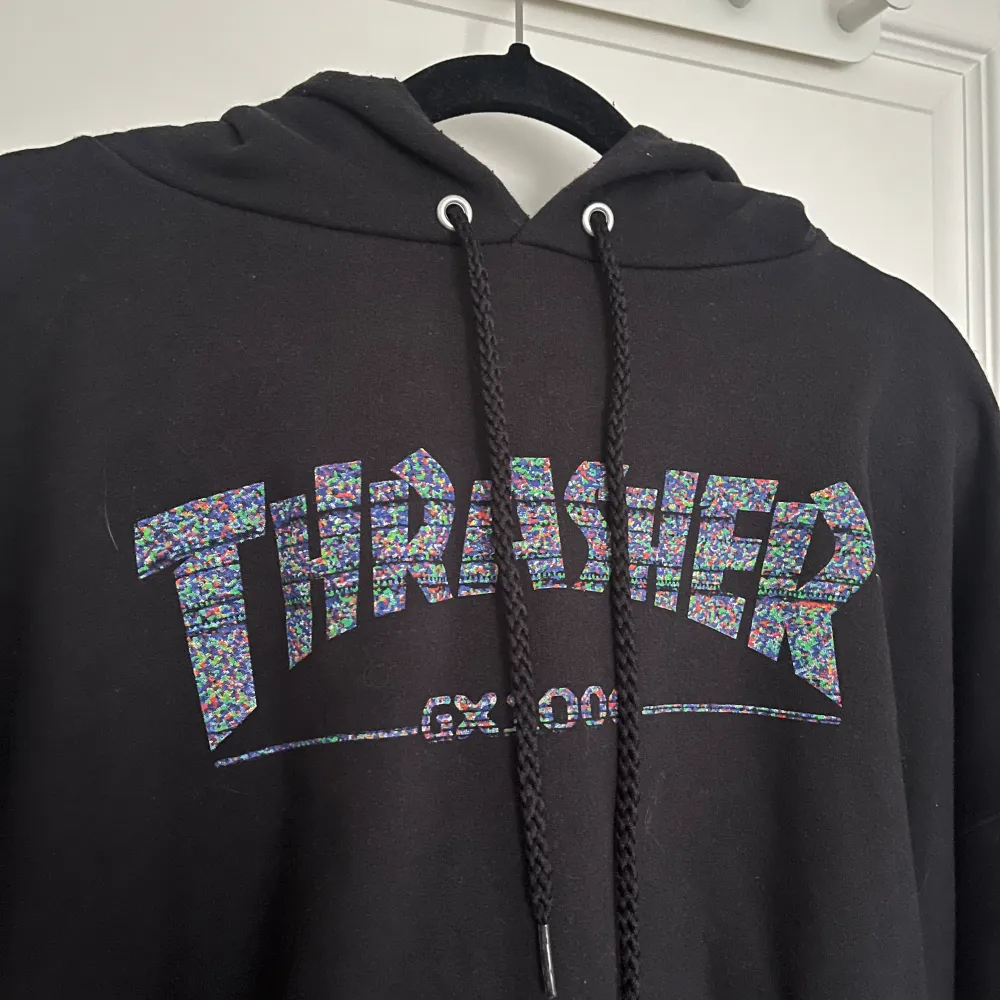 Thrasher hoodie gx1000, säljs inte längre Bra skick. Hoodies.
