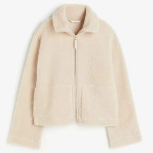 Pilejacka - Intressekoll! Pilejacka i nyskick med fin passform.