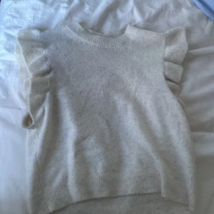 Zara tröjan  - Jättefin tröja från zara. Inga defekter 