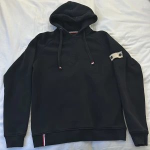 A.C.E hoddie - Bra skick!