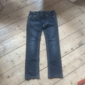 Miss me  - Miss me jeans vintage allt är perfekt med dem . Pris kan diskuteras  