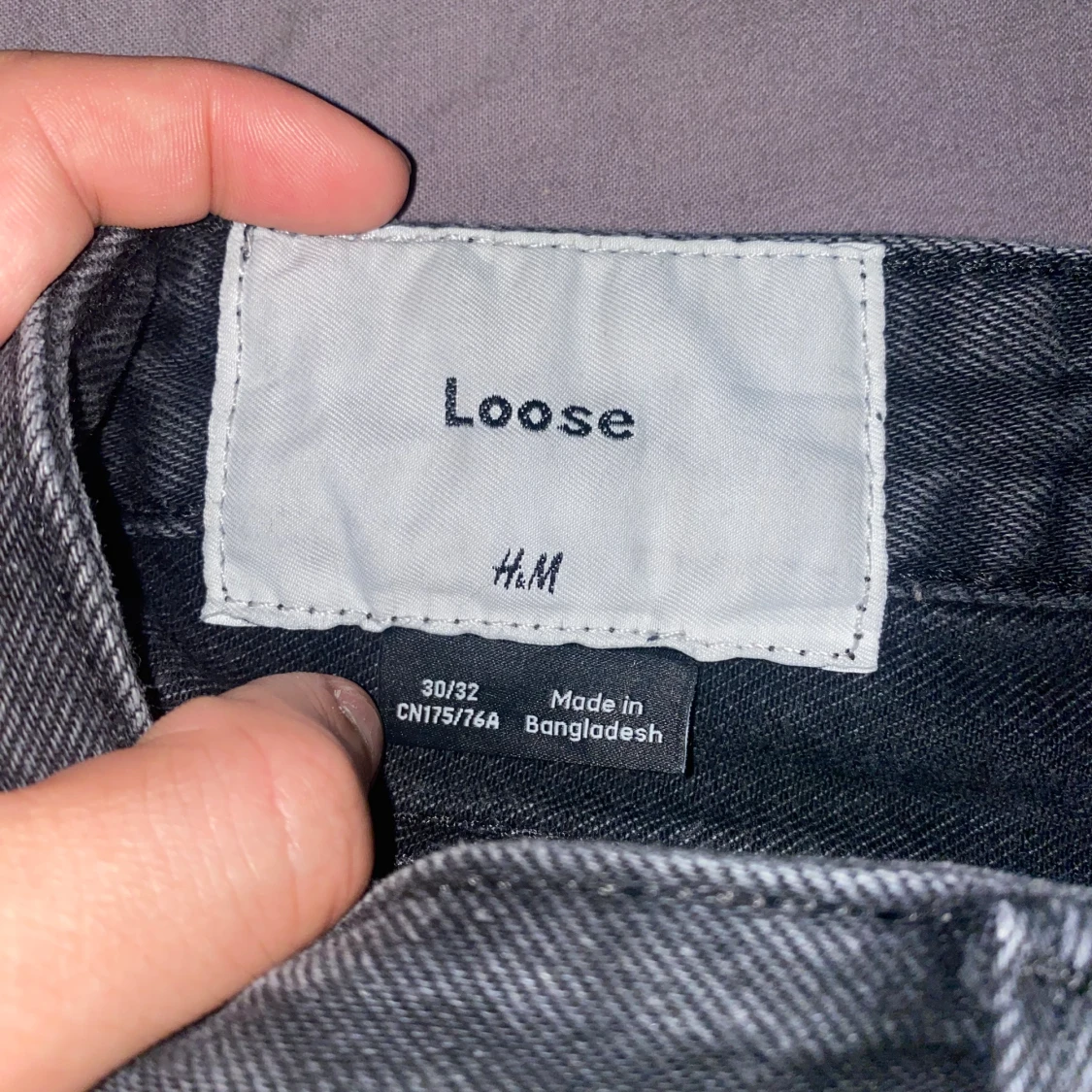 Svarta H&M jeans - 90