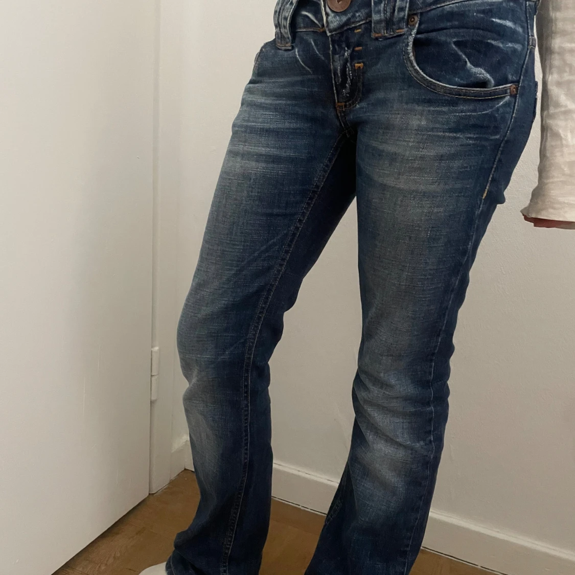Low waist bootcut jeans - 90