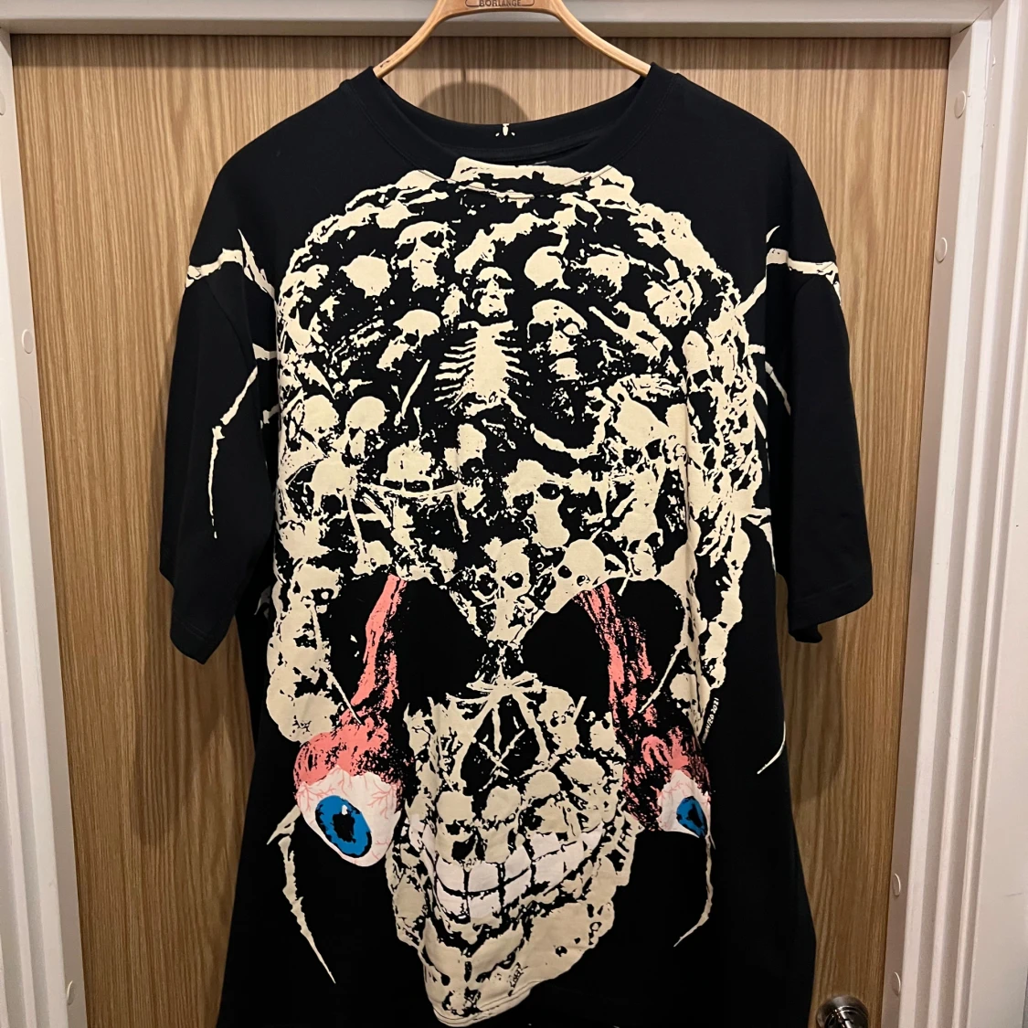 UNWANTED ”Carnage All Over” T-Shirt - 92