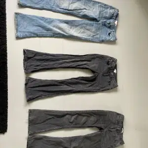 Tre st jätte fina jeans från Gina som tyvärr har blivit för små för mig❣️ blåa jeansen är 146 och dom grå år 140❣️ 1 par nypris-360kr mitt pris för alla 3 350kr.