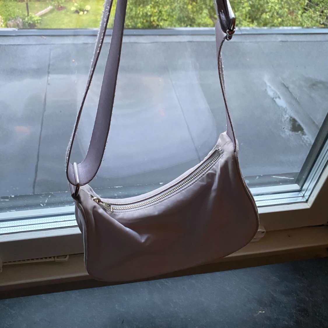 Lila handväska - 93