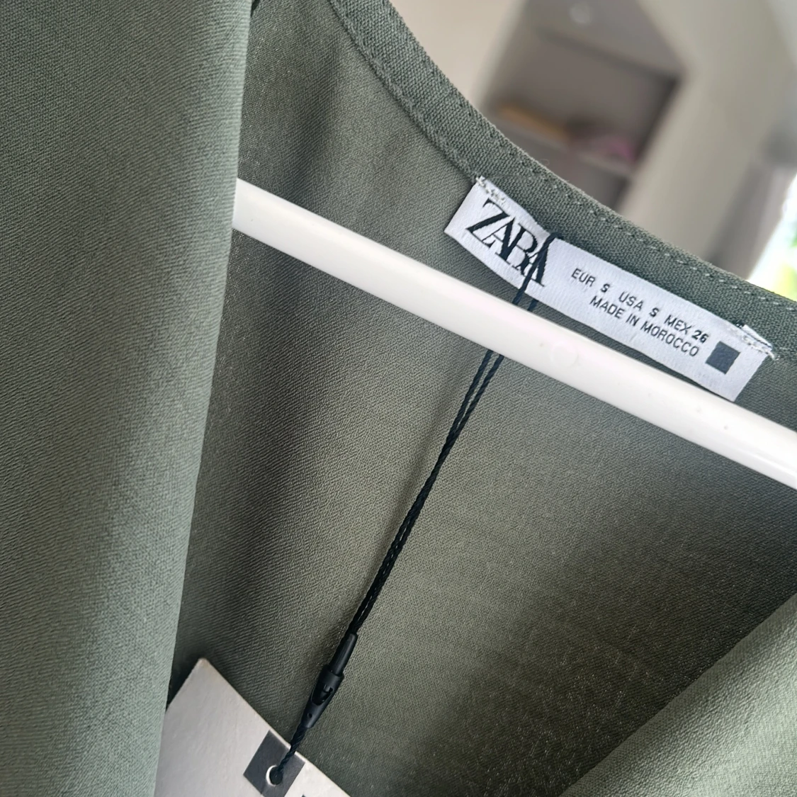 helt oanvänd tröja - 92