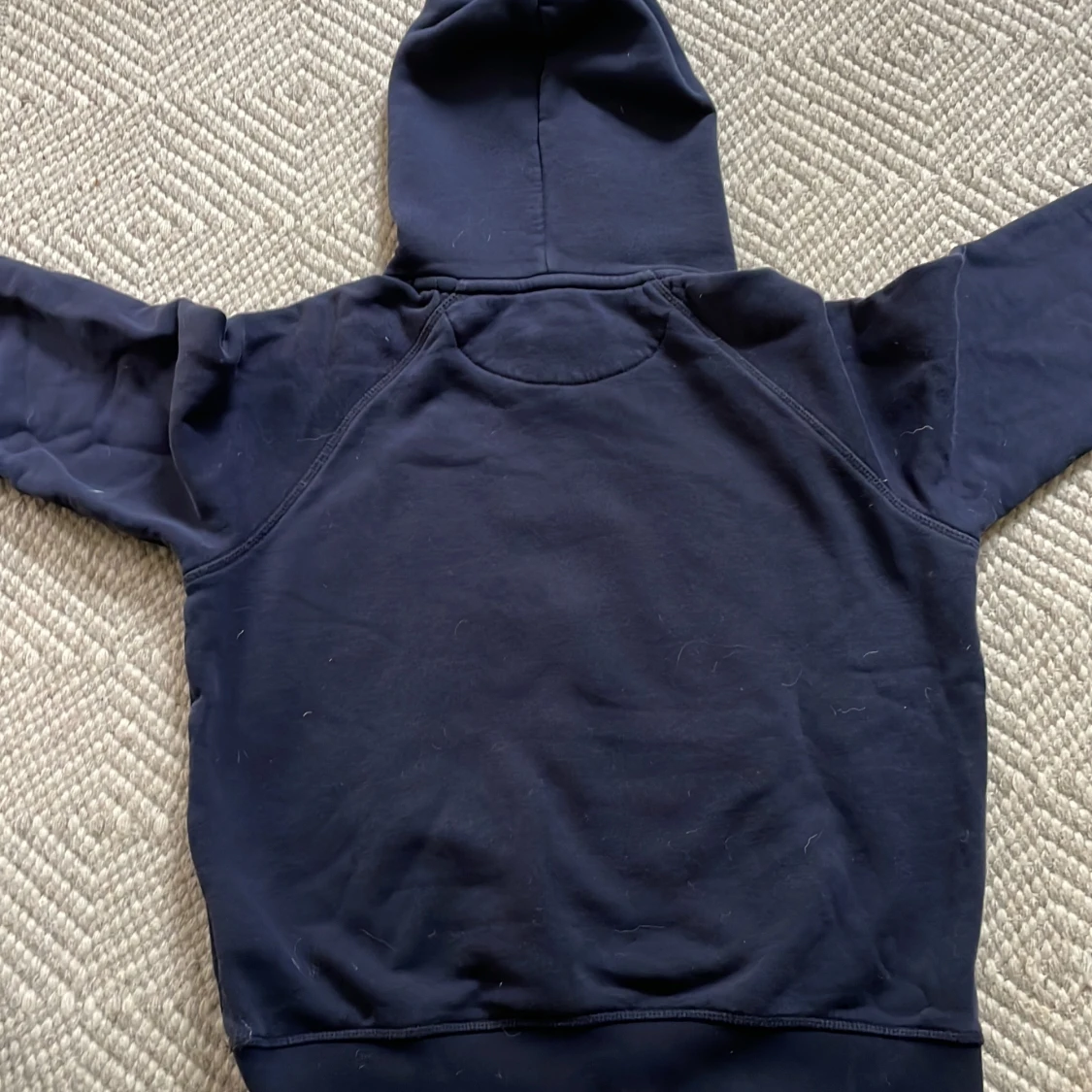 Två Gant hoodies  - 90