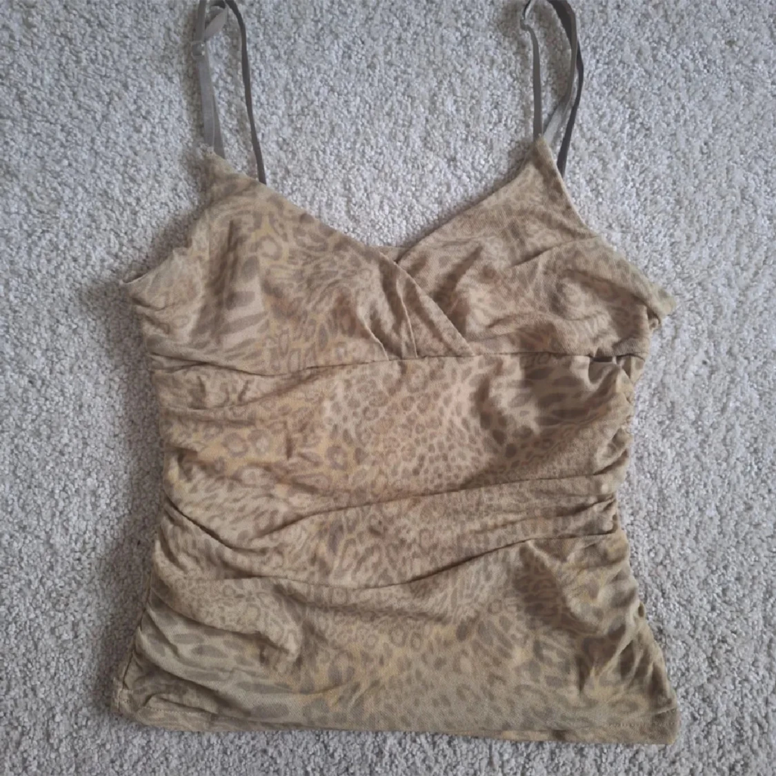 Leopardmönstrad linnetopp - 90