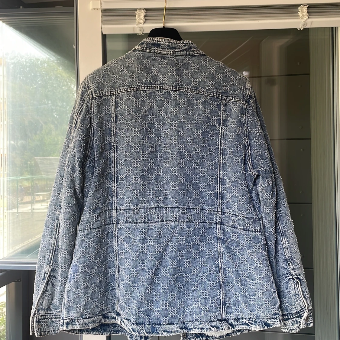 Blå jeansjacka - 90