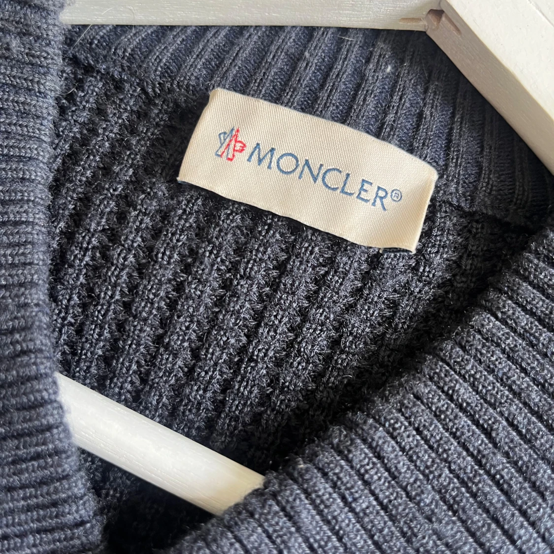 Monclare cardigan navy  - 91